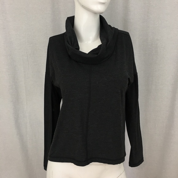 Sz Small Lou & Grey Cowl Neckline Hi/ Low Gray Top - Picture 8 of 8